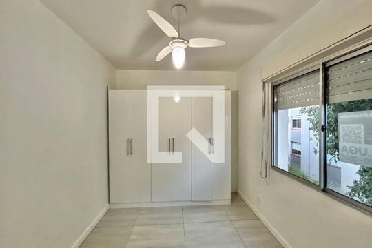 Quarto 1 de apartamento à venda com 2 quartos, 58m² em São Miguel, São Leopoldo