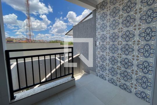 Área de Serviço de casa para alugar com 2 quartos, 134m² em Vila Prado, São Paulo