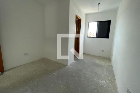 Quarto 1 de casa para alugar com 2 quartos, 134m² em Vila Prado, São Paulo