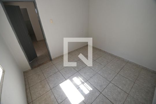 Sala de casa para alugar com 1 quarto, 40m² em Jardim Proença, Campinas