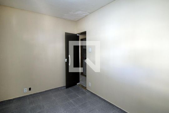 Quarto 1 de apartamento para alugar com 2 quartos, 52m² em Irajá, Rio de Janeiro