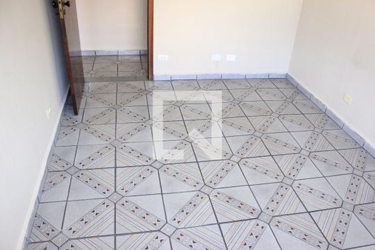 Quarto 1 de casa à venda com 4 quartos, 400m² em Jardim Vila Galvao, Guarulhos