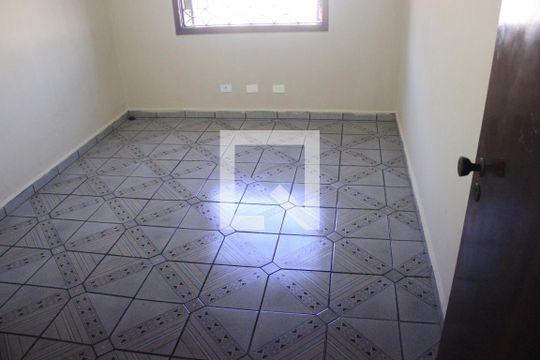 Quarto 1 de casa à venda com 4 quartos, 400m² em Jardim Vila Galvao, Guarulhos