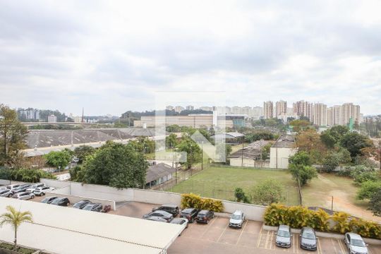 Suíte de apartamento à venda com 2 quartos, 76m² em Vila Anastácio, São Paulo