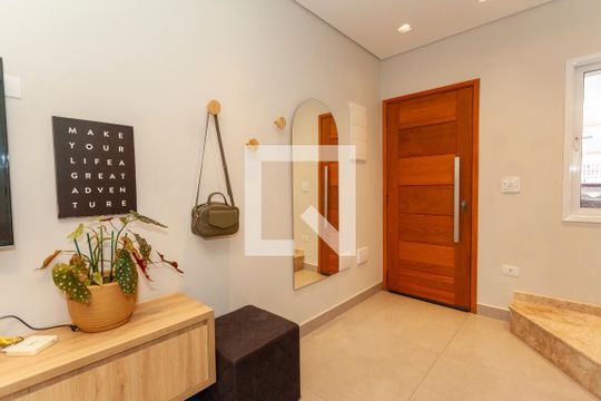 Hall de entrada de casa à venda com 3 quartos, 120m² em Jardim Ernestina, São Paulo