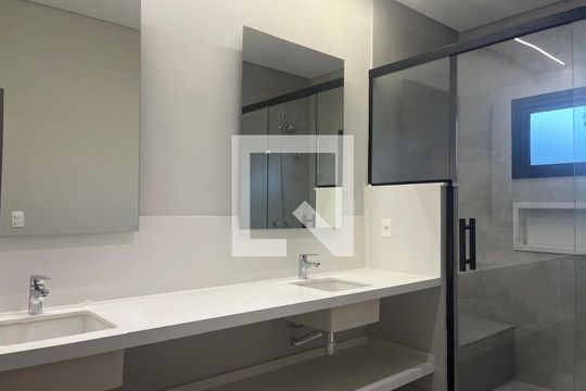 Suíte 1 de casa de condomínio para alugar com 3 quartos, 297m² em Condomínio Chácara dos Eucaliptos, São José dos Campos