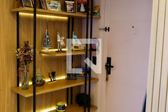 Sala de apartamento à venda com 3 quartos, 84m² em Bela Vista, Osasco