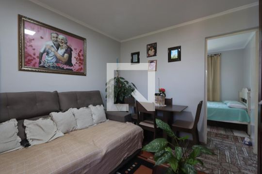 Sala de apartamento à venda com 2 quartos, 45m² em Jardim Santa Adelia, São Paulo