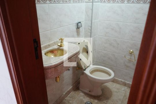 Lavabo de apartamento para alugar com 3 quartos, 160m² em Parque da Mooca, São Paulo