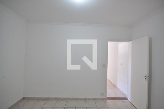 Quarto 2 de casa à venda com 3 quartos, 200m² em Jardim Tremembé , São Paulo