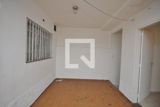 Área de Serviço de casa para alugar com 3 quartos, 200m² em Jardim Tremembé , São Paulo