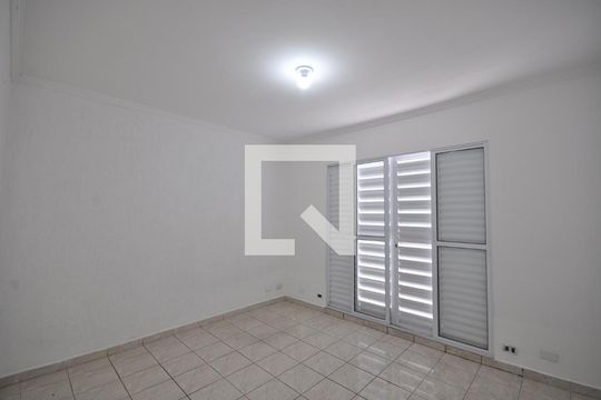 Quarto 1 de casa à venda com 3 quartos, 200m² em Jardim Tremembé , São Paulo