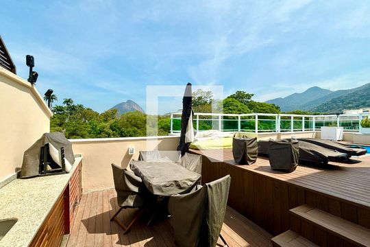 Cobertura de apartamento para alugar com 2 quartos, 180m² em Jardim Botânico, Rio de Janeiro