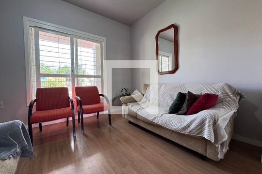 Sala de casa à venda com 2 quartos, 100m² em Pinheiro, São Leopoldo