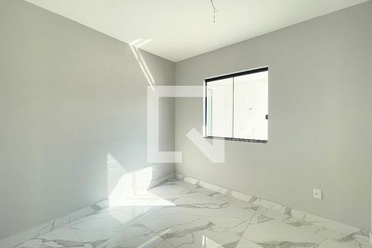 Quarto 1 de casa à venda com 3 quartos, 130m² em Sinimbu, Belo Horizonte