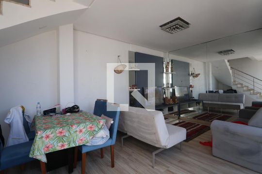 Sala- casa 2 de casa à venda com 5 quartos, 355m² em Centro, Canoas