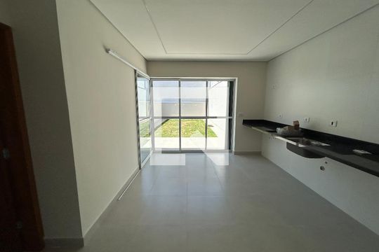Cozinha de casa à venda com 4 quartos, 135m² em Vila Augusta, Guarulhos