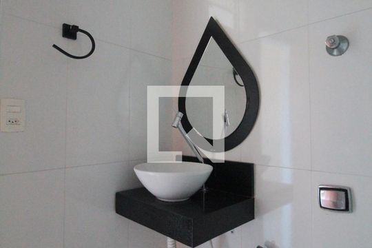 Banheiro Social de apartamento para alugar com 3 quartos, 120m² em Juliana, Belo Horizonte