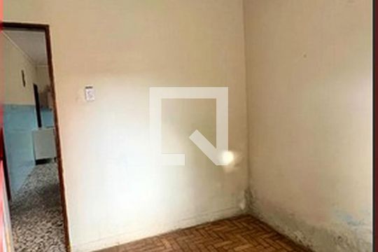Casa para alugar com 3 quartos, 180m² em Vila Tatetuba, São José dos Campos