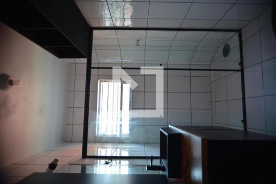 Banheiro Social de apartamento à venda com 2 quartos, 65m² em Campestre, Santo André