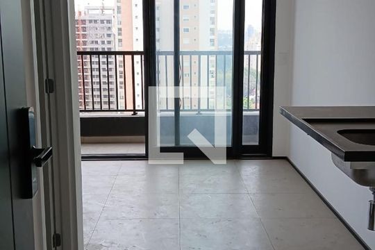 Studio de kitnet/studio para alugar com 1 quarto, 25m² em Vila Olímpia, São Paulo