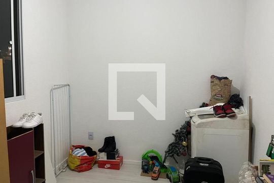 Quarto 2 de apartamento para alugar com 2 quartos, 41m² em Vila Princesa Isabel, São Paulo