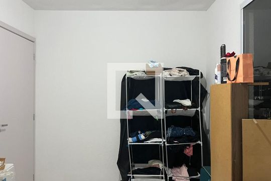 Quarto 2 de apartamento para alugar com 2 quartos, 41m² em Vila Princesa Isabel, São Paulo