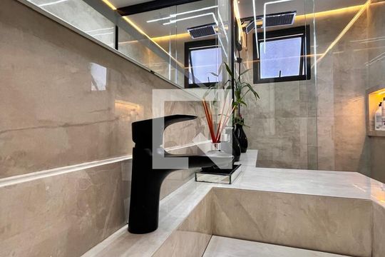 Banheiro de apartamento à venda com 3 quartos, 110m² em Vila Industrial (campinas), Campinas