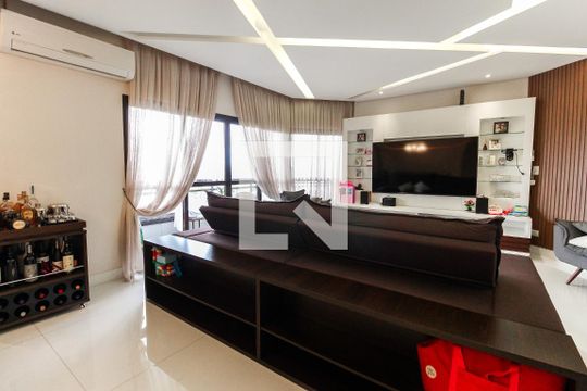 Sala de apartamento à venda com 3 quartos, 139m² em Vila Jacuí, São Paulo