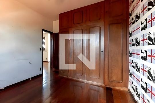 Quarto de casa para alugar com 3 quartos, 761m² em Jardim Atlântico, Belo Horizonte