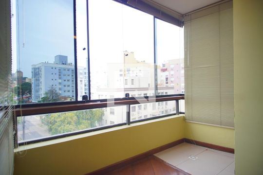 Quarto de apartamento à venda com 2 quartos, 72m² em Boa Vista, Porto Alegre