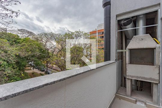 Sala/Cozinha de kitnet/studio à venda com 1 quarto, 33m² em Bom Fim, Porto Alegre