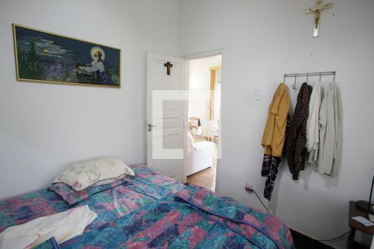 Quarto 1 de casa para alugar com 3 quartos, 450m² em Tanque, Rio de Janeiro