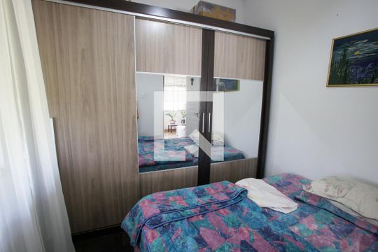 Quarto 1 de casa para alugar com 3 quartos, 450m² em Tanque, Rio de Janeiro