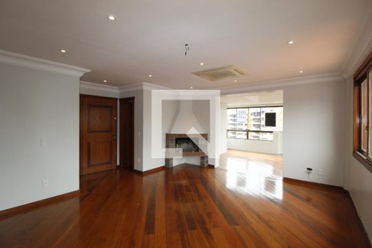 Sala 1 de apartamento para alugar com 3 quartos, 400m² em Bela Vista, Porto Alegre