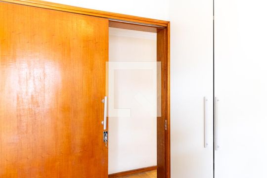 Quarto 1 de casa à venda com 3 quartos, 150m² em Vila Alexandria, São Paulo