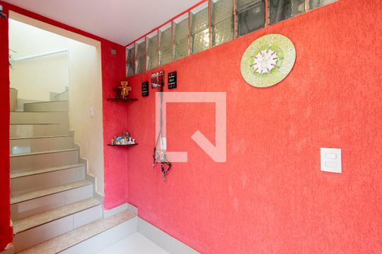 Escada de casa à venda com 3 quartos, 150m² em Vila Alexandria, São Paulo
