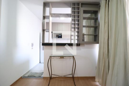 Sala de apartamento para alugar com 2 quartos, 47m² em Grand Ville, Uberlândia