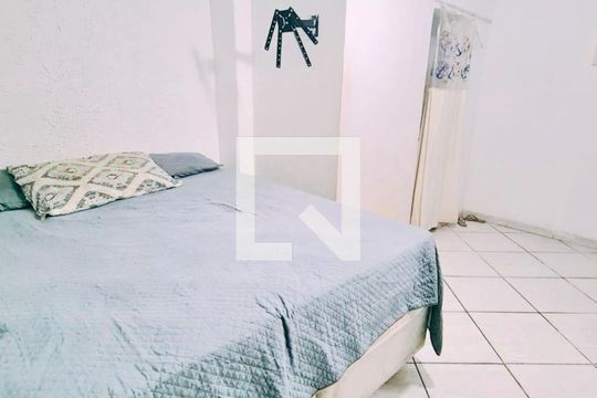 Casa à venda com 2 quartos, 80m² em Brás de Pina, Rio de Janeiro
