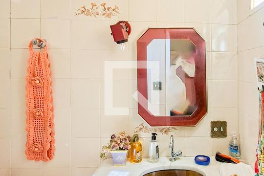 Banheiro da Suíte de casa à venda com 5 quartos, 253m² em Paraíso, Belo Horizonte