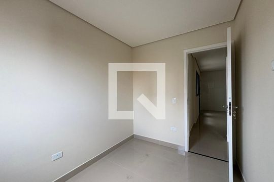 Quarto 2 de apartamento para alugar com 2 quartos, 45m² em Vila Gilda, Santo André