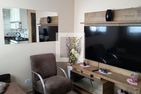 Sala de apartamento à venda com 2 quartos, 40m² em Cidade Líder, São Paulo