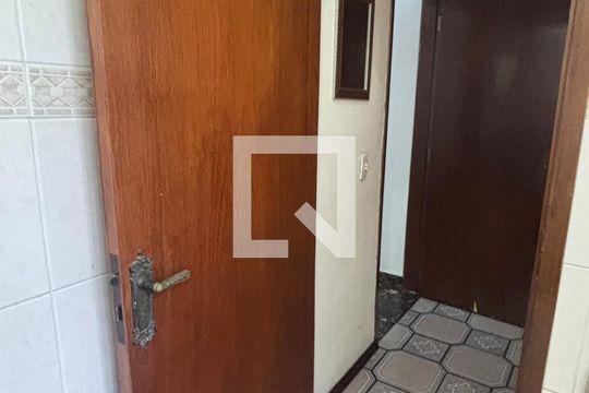 Lavabo de casa à venda com 4 quartos, 246m² em Vila América, Santo André
