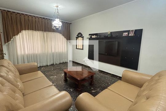 Sala de casa à venda com 4 quartos, 246m² em Vila América, Santo André