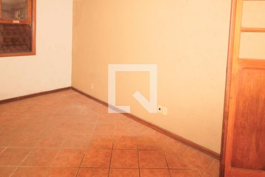 Quarto 2 de casa à venda com 3 quartos, 600m² em Marechal Deodoro, Lagoa Santa