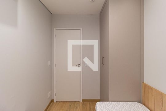 Quarto de apartamento para alugar com 2 quartos, 52m² em Centro, Osasco