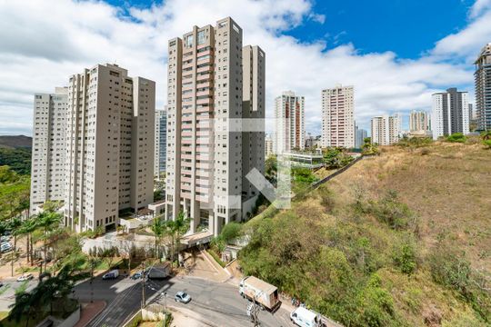 Sala de apartamento à venda com 4 quartos, 141m² em Vale do Sereno, Nova Lima