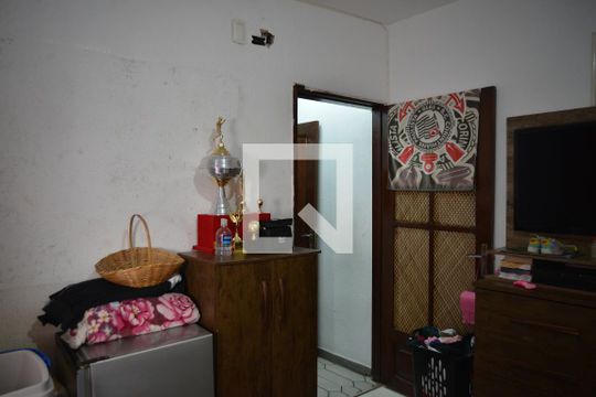Quarto 1 de casa à venda com 2 quartos, 230m² em Jardim Itapoan, Santo André