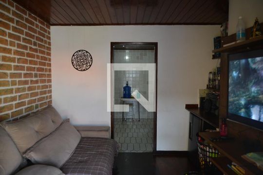 Sala de casa à venda com 2 quartos, 230m² em Jardim Itapoan, Santo André