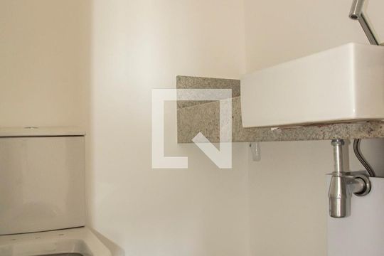 Lavabo de apartamento para alugar com 3 quartos, 115m² em Vila da Saúde, São Paulo
